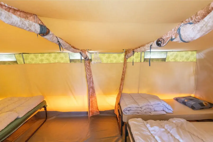 Glamlodge slaapkamers duinoord ameland