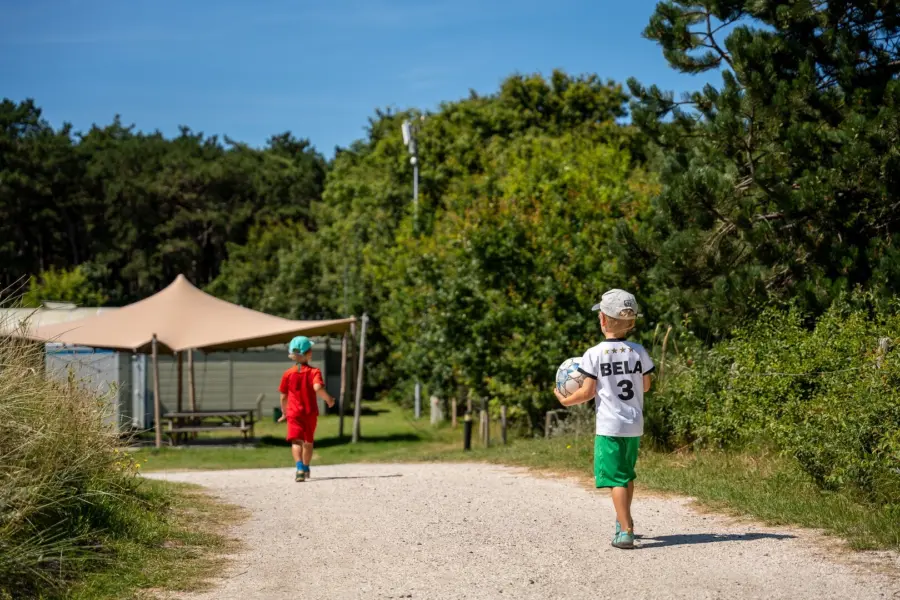 Kinderen camping Duinoord Ameland