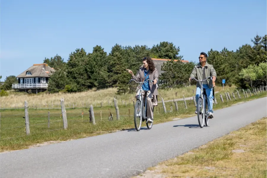 fahrradhelm batteriewechsel EASTINEAR mit Visier fur Erwachsene Herren Damen Fahrradhelm mit Hellen LED-Licht Berg & Straße Radfahren Helm Einstellbare Größe M/L 22.8-24.4in (57-61cm, Grau Weiß) Sport & Freizeit Gazelle Hamburg Fahrräder - Auslaufmodelle & Farbe:Solid Dunkelgrün