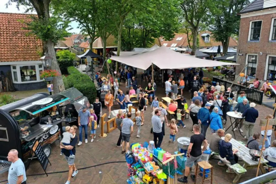 Naseumere hollum markt evenement